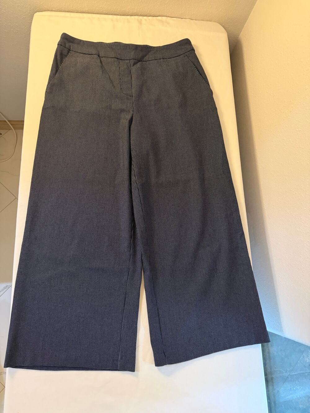 Tribal High Rise Wide Leg Crop Pants Navy Micro Dot Size 12